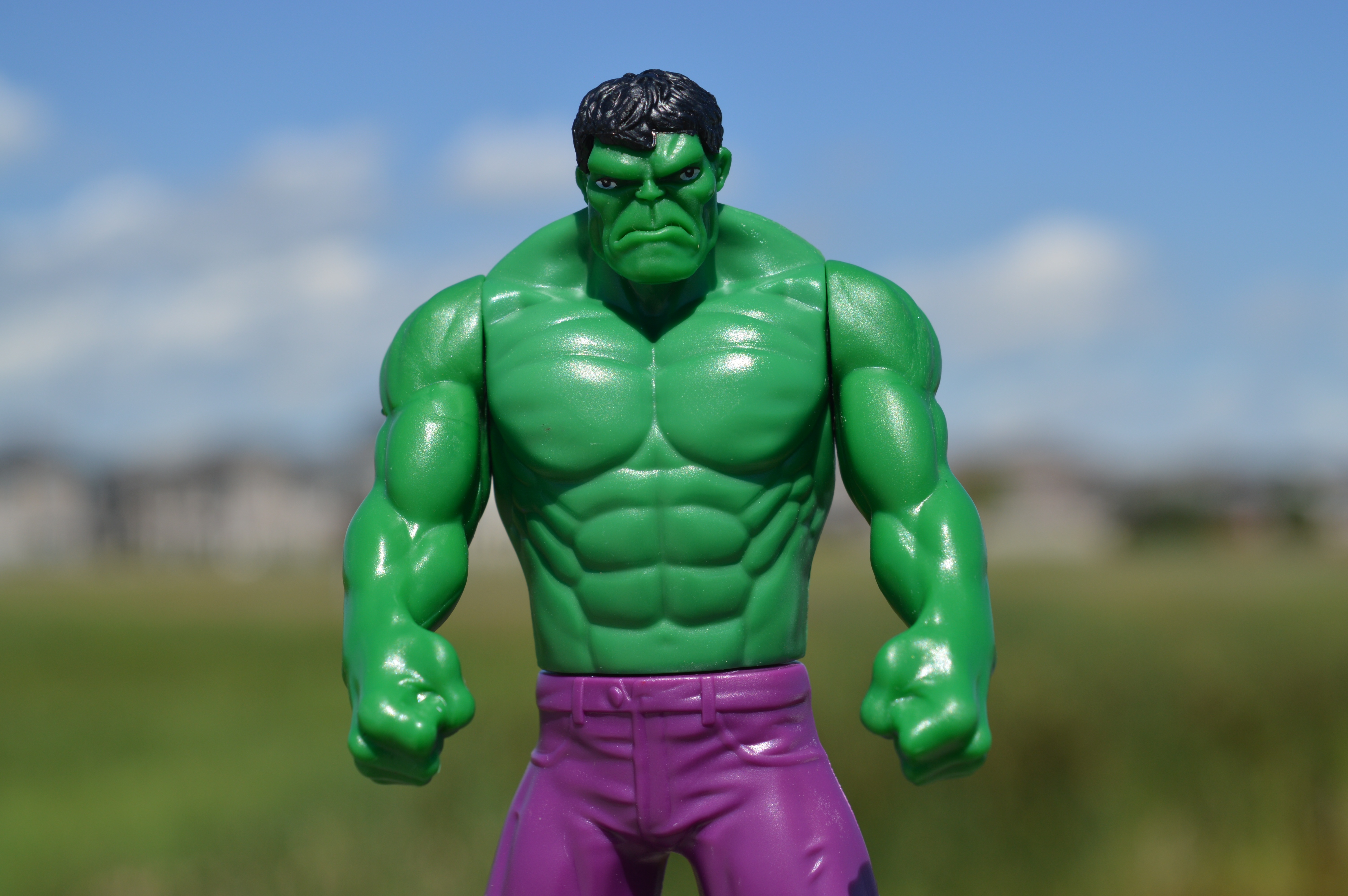 incredible hulk superhero green man male angry power muscular 2k 4k 5k