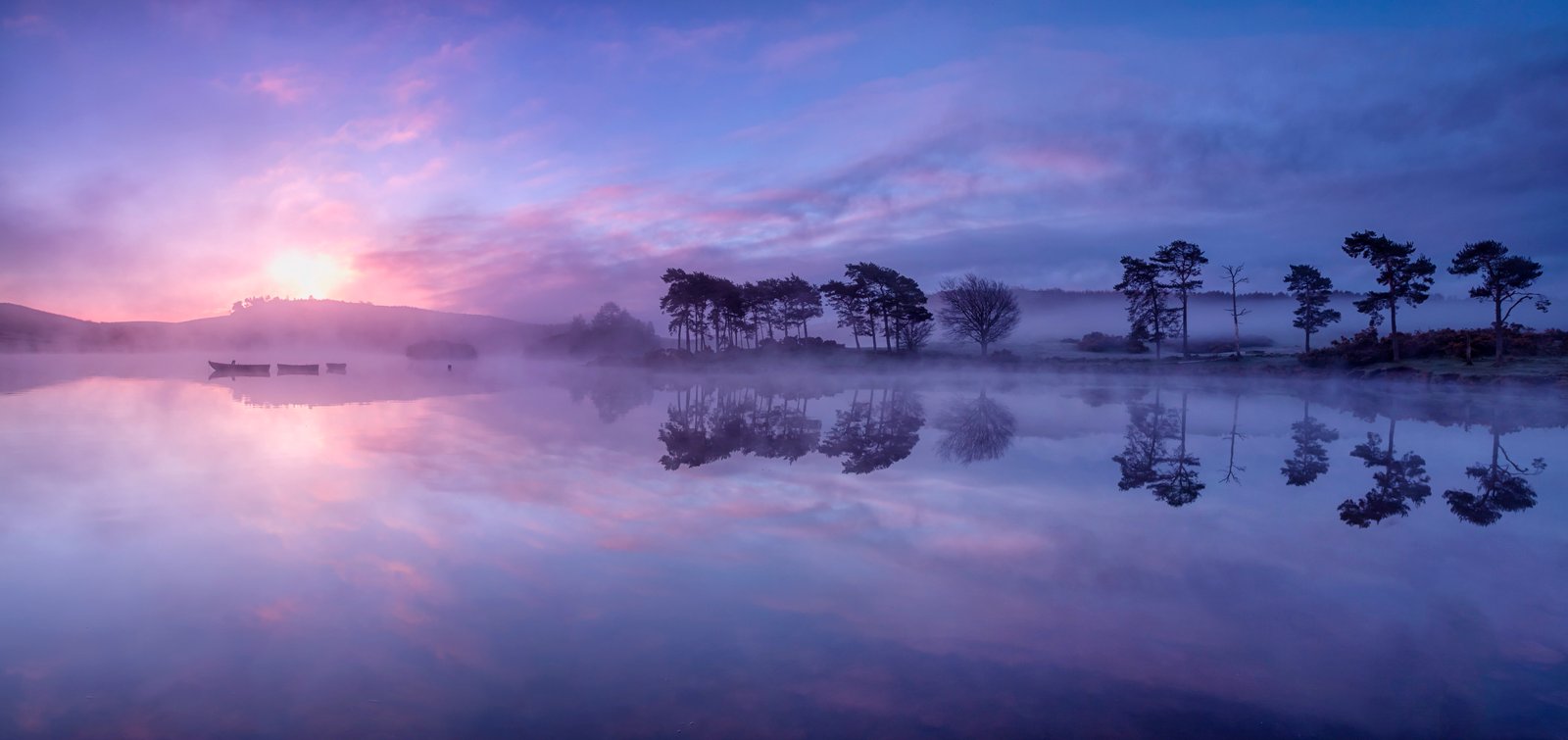 lake near trees during golden hour Knapp Scotland Renfrewshire 2k 4k 5k 8k 10k