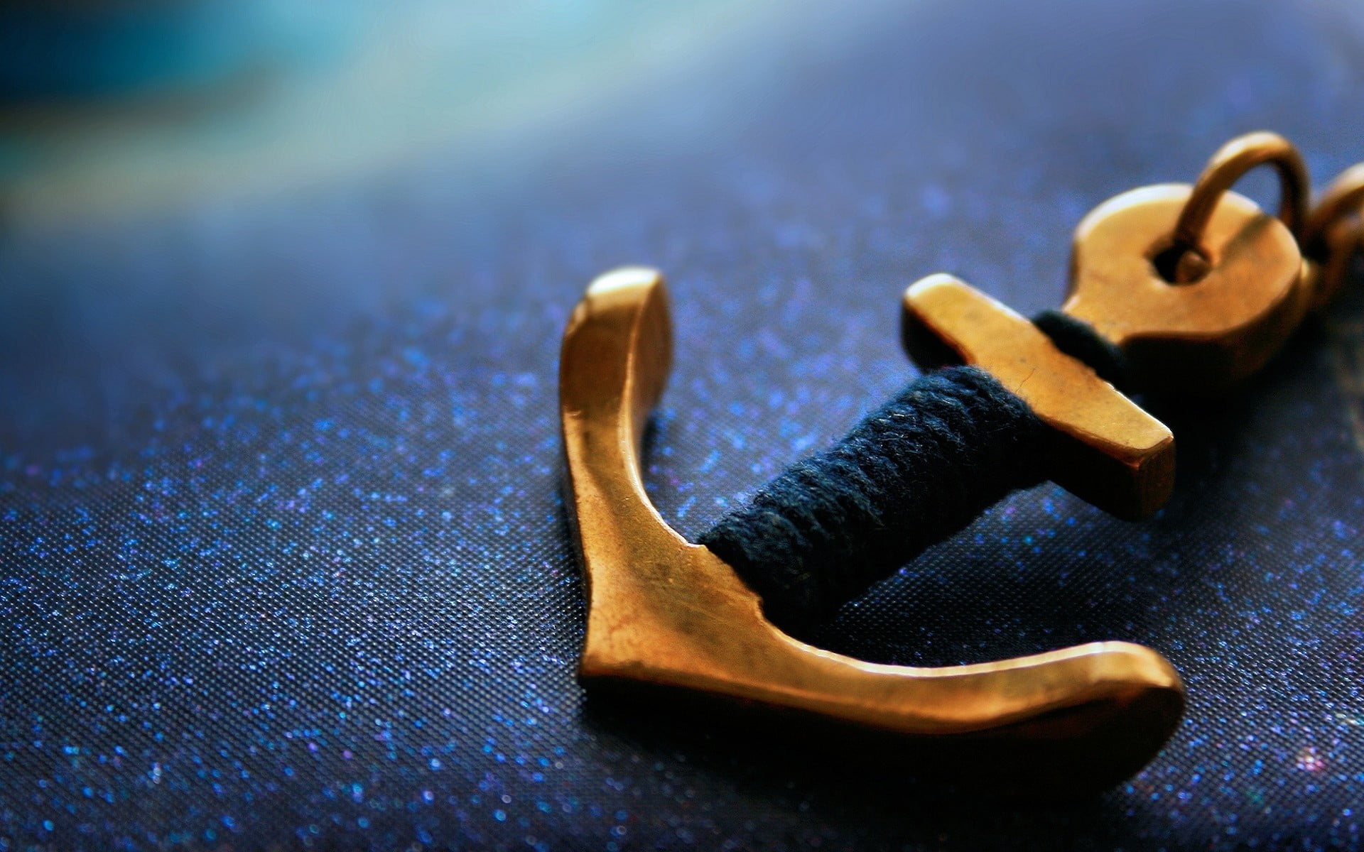 gold colored navy pendant anchor anchors 2k