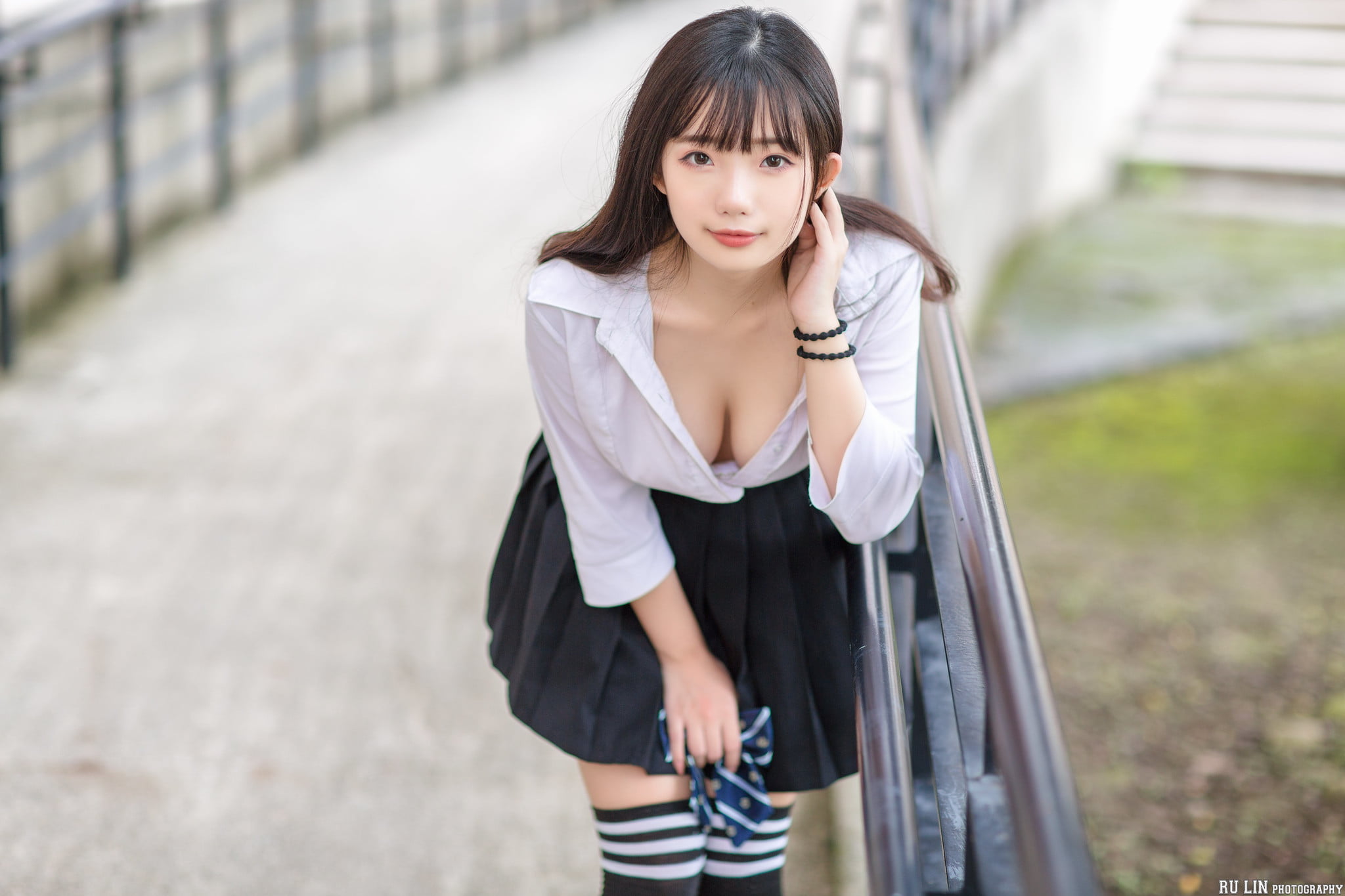 Ning Shioulin Asian women model brunette long hair bangs 2k