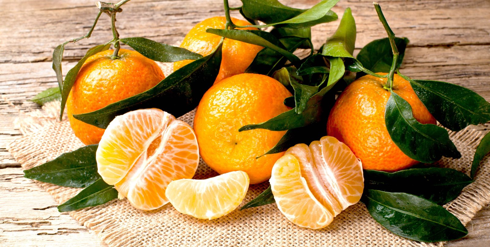 orange fruits table food blur garden green leaves placer 2k 4k 5k