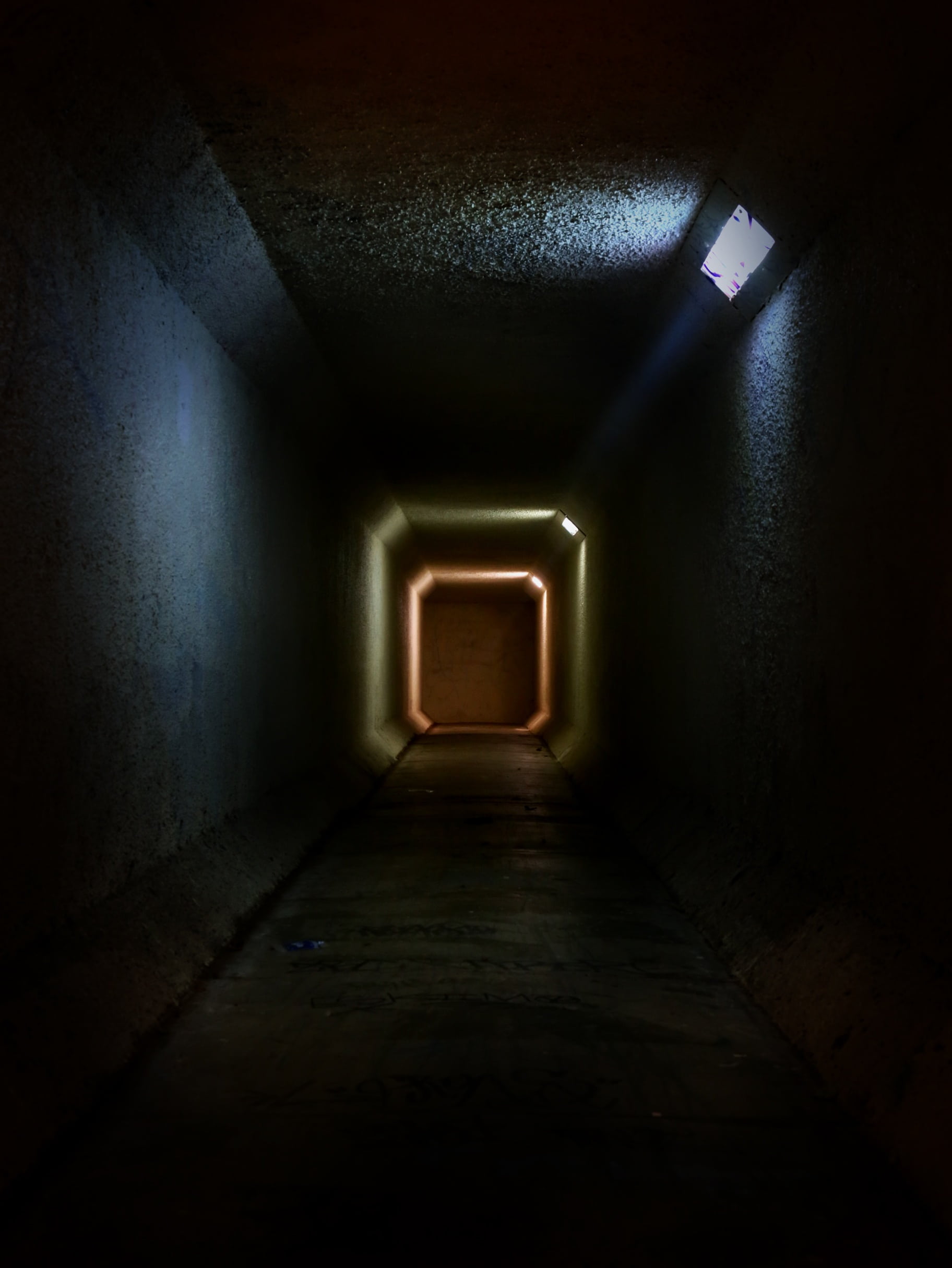 black tunnel spooky mysterious mystic dark underground light 2k