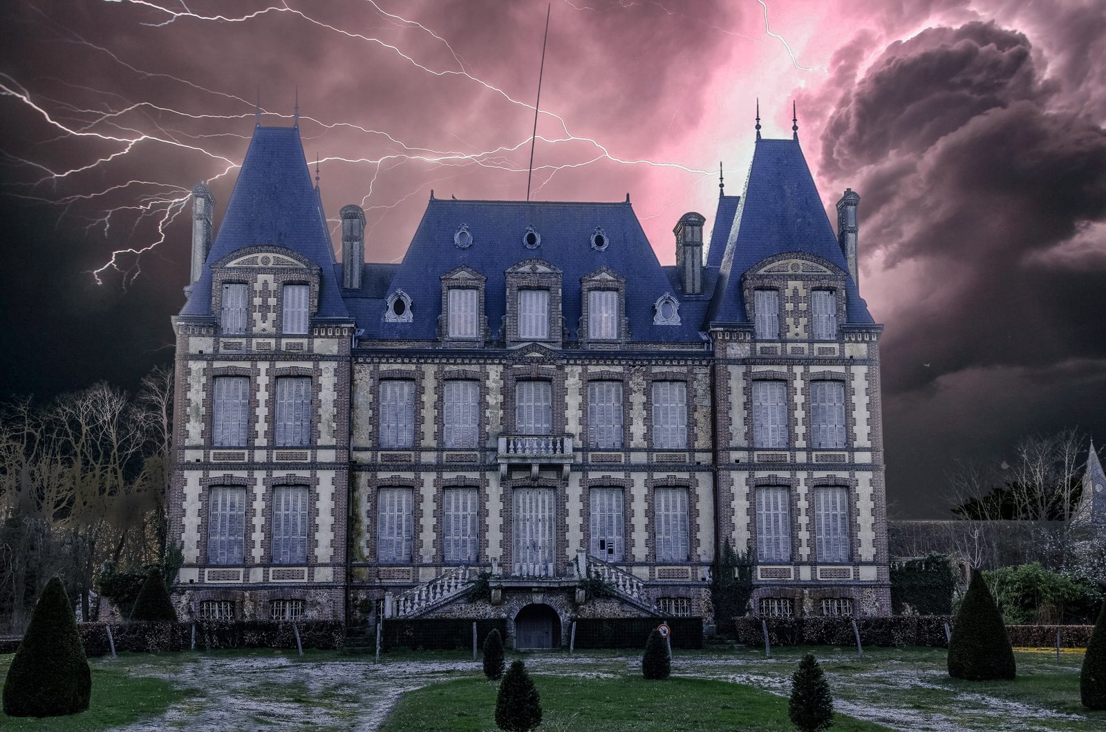 castle mystical horror night atmosphere fantasy mysterious 2k 4k 5k