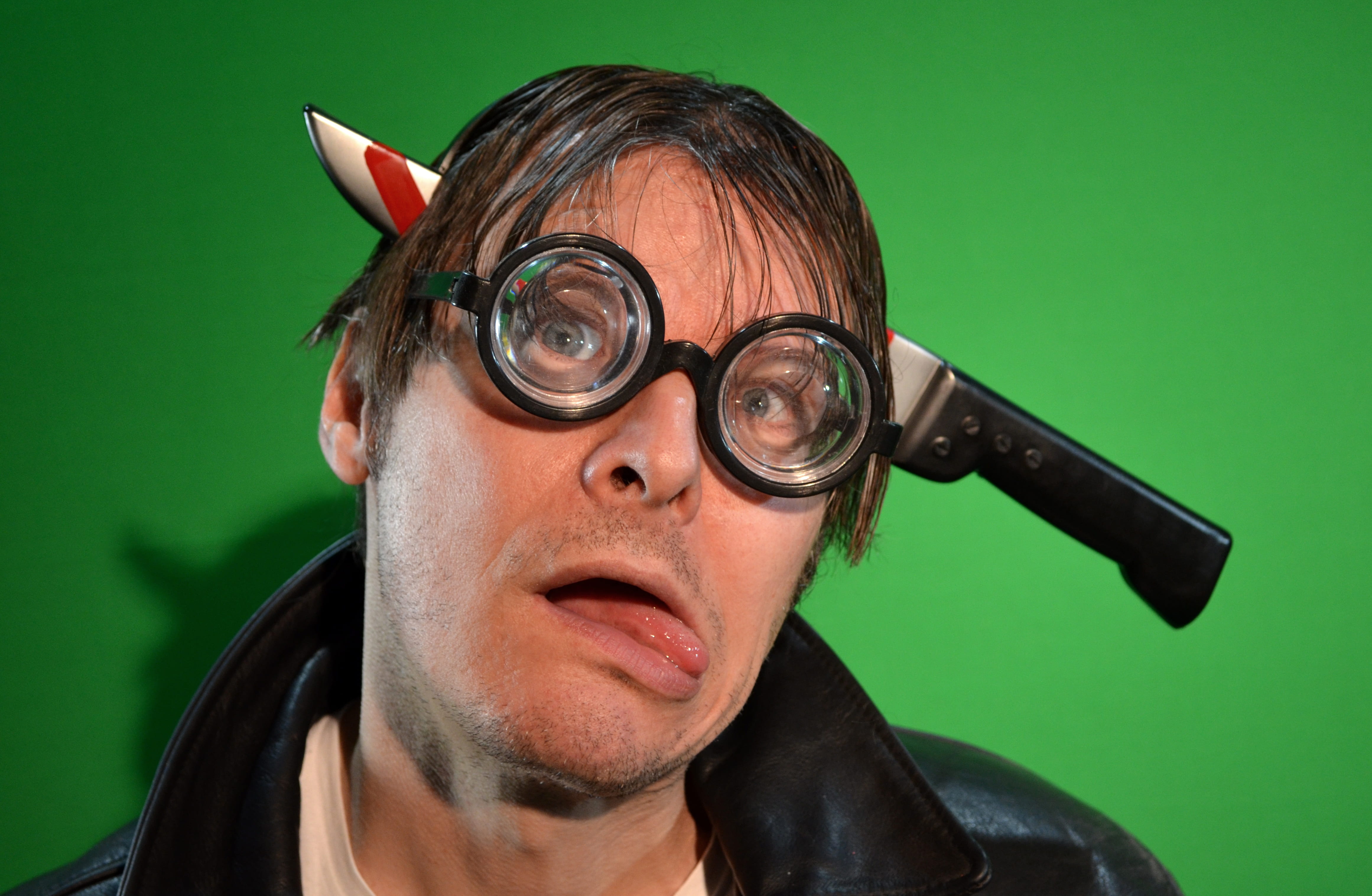 man with knife head costume greenbox halloween horror fear 2k 4k 5k