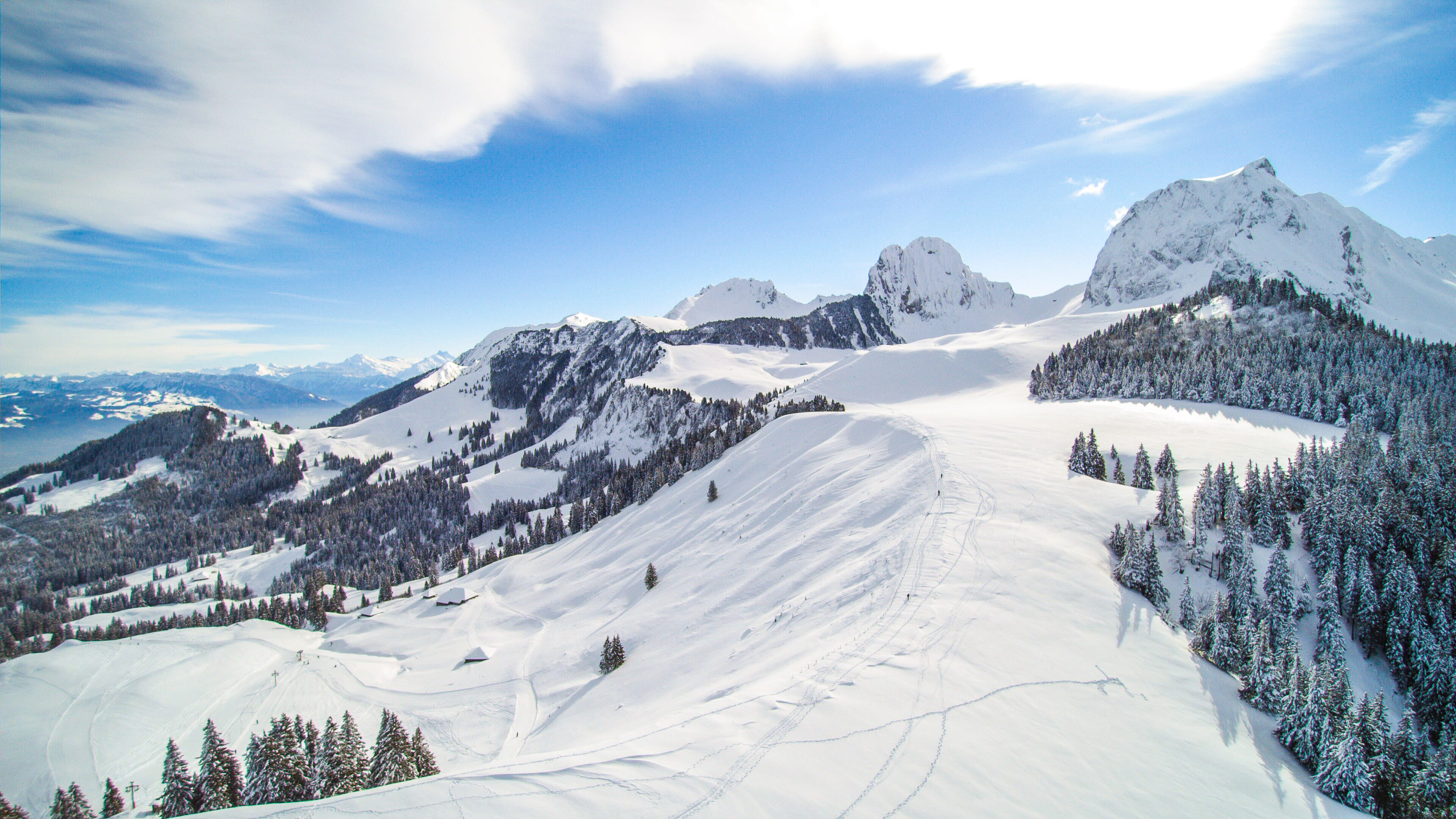 mountain mystic range landscape hiker hiking 2k 4k