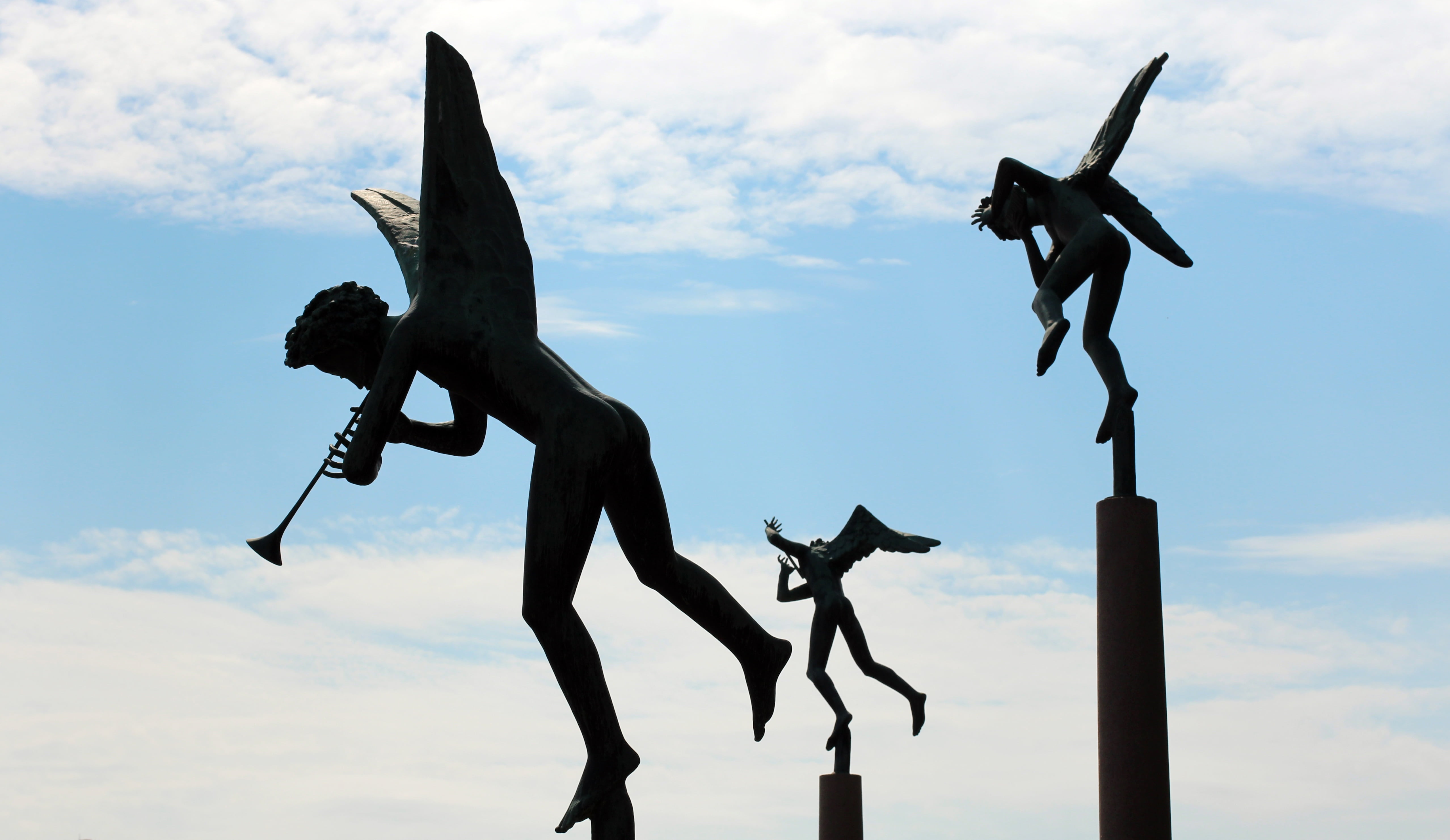 three angels statues art figure music mystical sky blue 2k 4k 5k