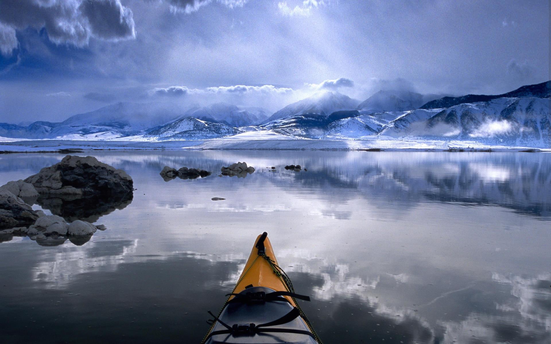 Winter Desktop yellow and black kayak landscape lake mountains 2k