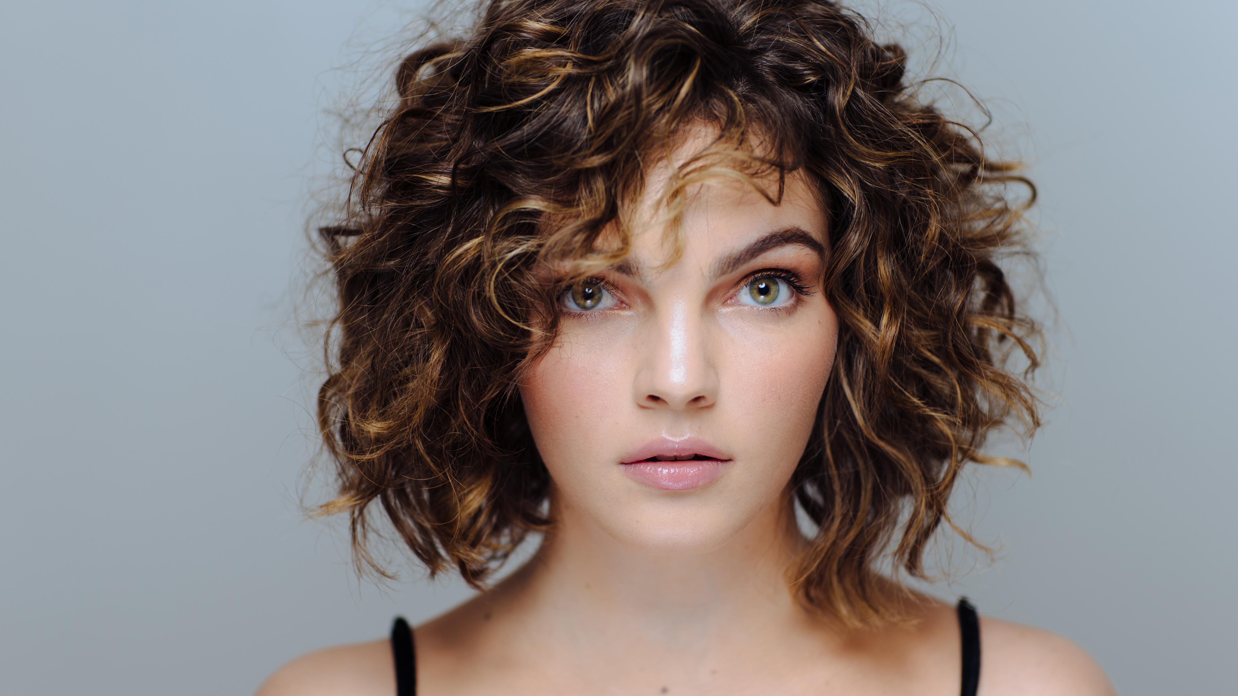 Camren Bicondova celebrity actress 2k 4k 5k