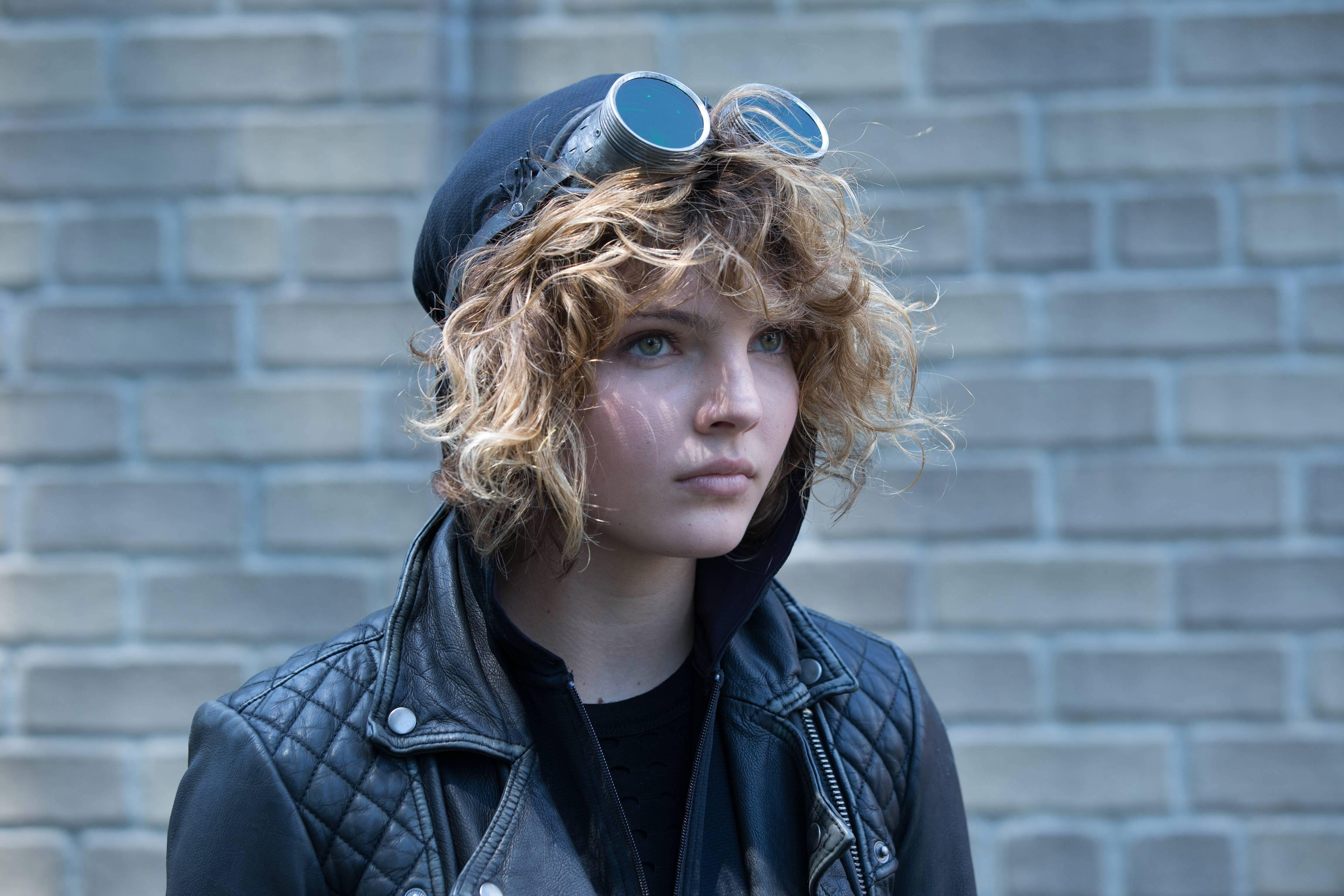Camren Bicondova celebrity actress 2k 4k 5k
